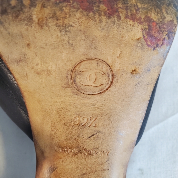 Vintage Chanel Women’s 39.5 Black Logo Leather Open Toe Sandals Heels - Picture 15 of 15